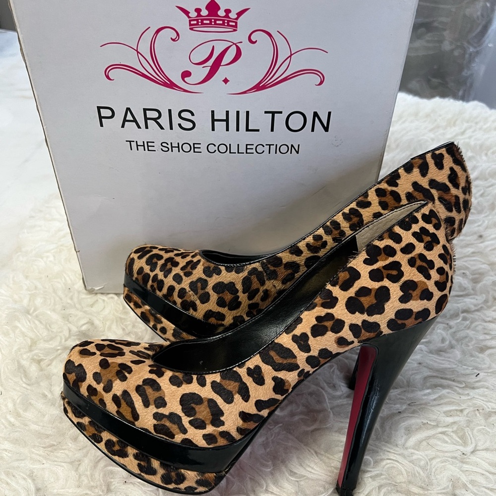 Paris hilton superbe animal print heels size 9